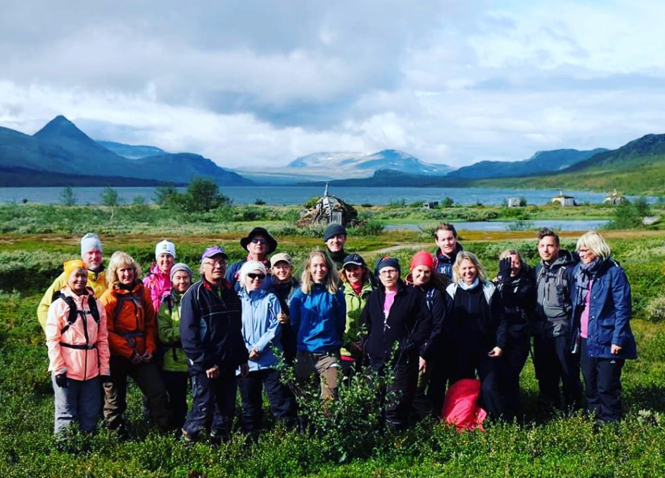 retreat fjällvandring yinyoga Saltoluokta